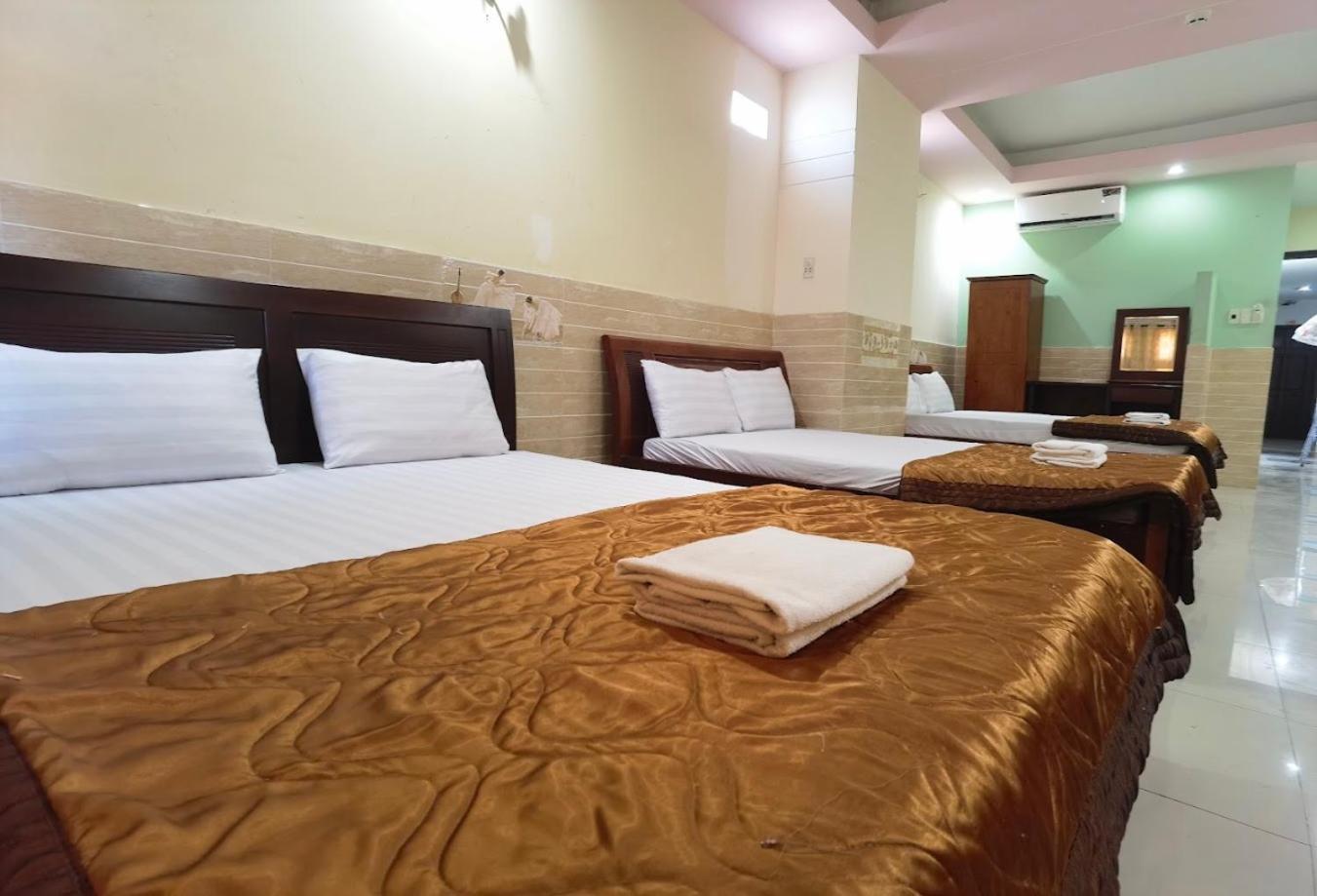 Hotel Khach San Nhu Y